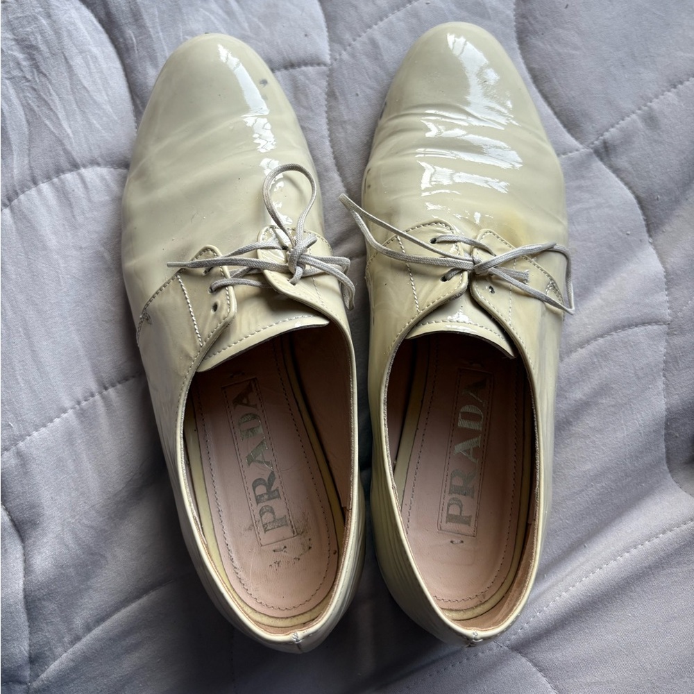 Prada Women’s Cream Oxford Shoes Classic Elegance
